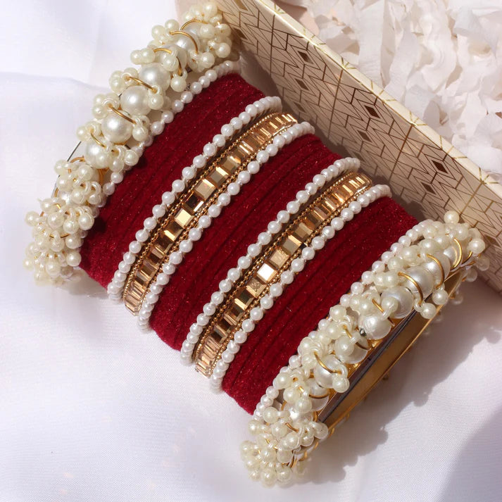 Kundan Majesty Bangle Set