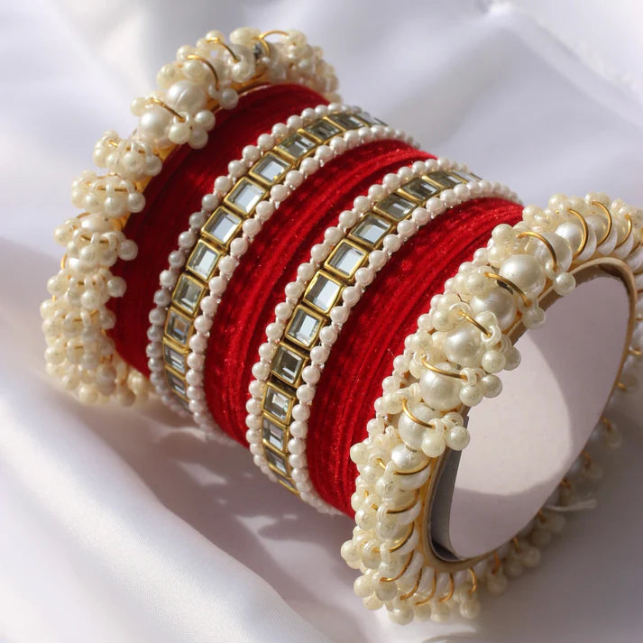 Kundan Majesty Bangle Set