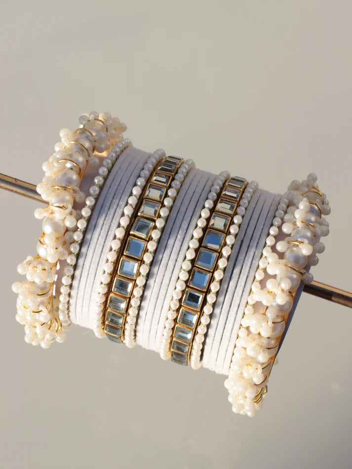 Kundan Majesty Bangle Set